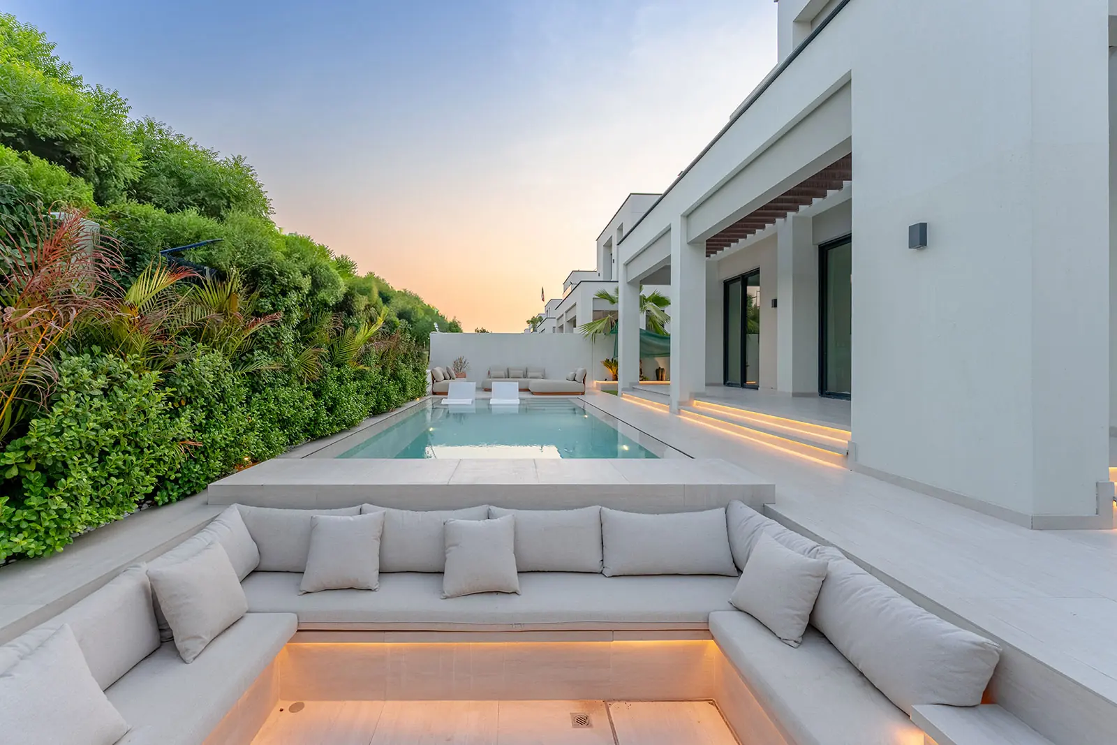 Caya 4 Arabian Ranches - Exterior Space Landscape Works